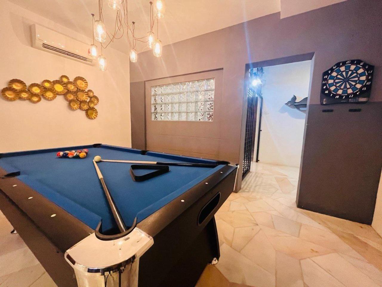Rumah percutian Luxe Oriental By Stayco- 4k Hd Cinema & Ktv, Ps5 & Bbq Georgetown
