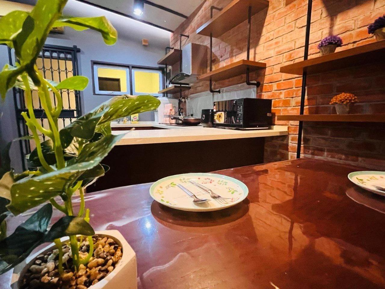 Rumah percutian Luxe Oriental By Stayco- 4k Hd Cinema & Ktv, Ps5 & Bbq *